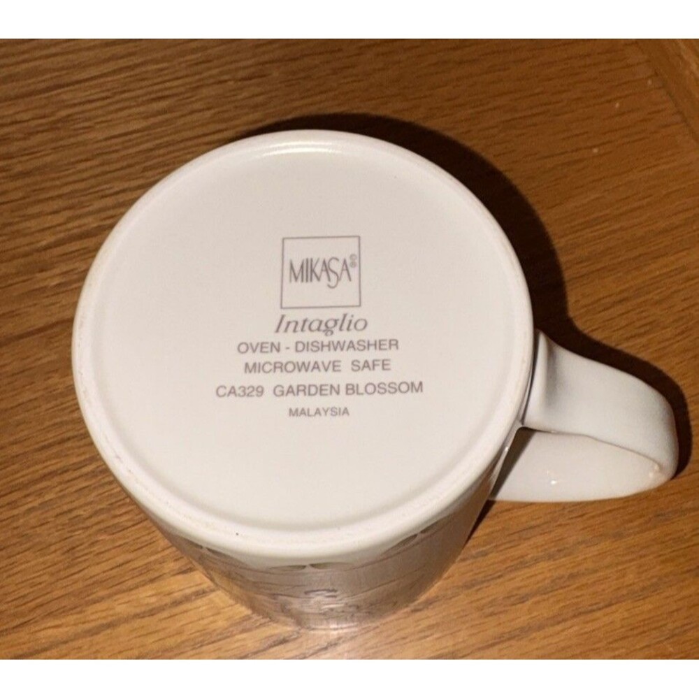 Mikasa Intaglio Garden Blossom Replacement Coffee Mug CA329 Fruit Floral 4” - Picture 5 of 6